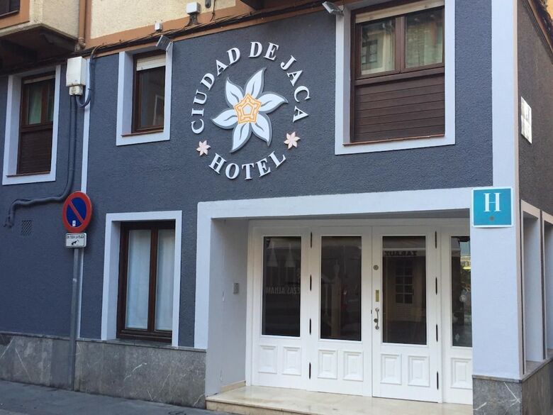 Hotel Ciudad De Jaca
