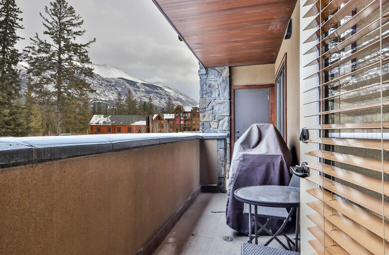 Aparthotel Spring Creek Vacations - Rundle Cliffs Lodge