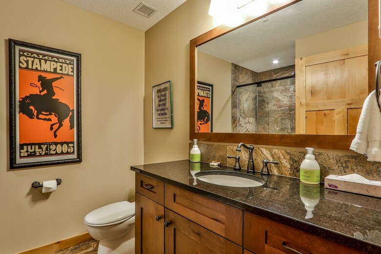 Aparthotel Spring Creek Vacations - Rundle Cliffs Lodge