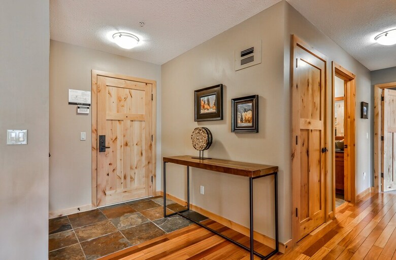 Aparthotel Spring Creek Vacations - Rundle Cliffs Lodge