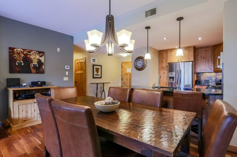 Aparthotel Spring Creek Vacations - Rundle Cliffs Lodge