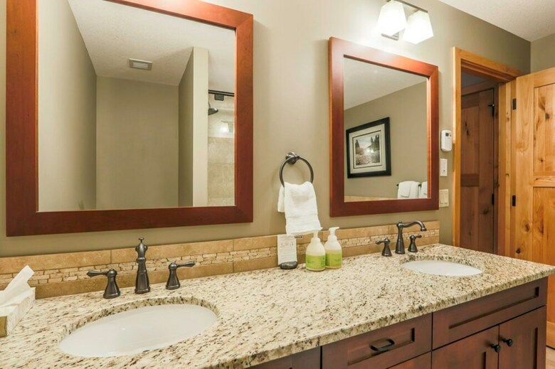 Aparthotel Spring Creek Vacations - Rundle Cliffs Lodge