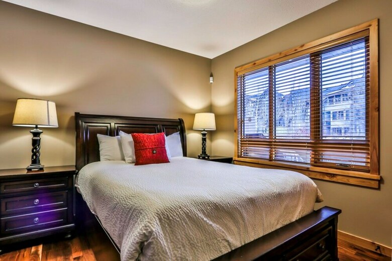Aparthotel Spring Creek Vacations - Rundle Cliffs Lodge