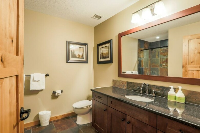 Aparthotel Spring Creek Vacations - Rundle Cliffs Lodge