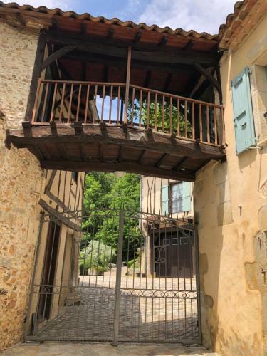 Courtyard Gite With Very Large Shared Pool