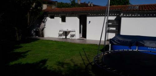 Apartamento Studio Au Calme Jardin Wifi 600m Centre Ville