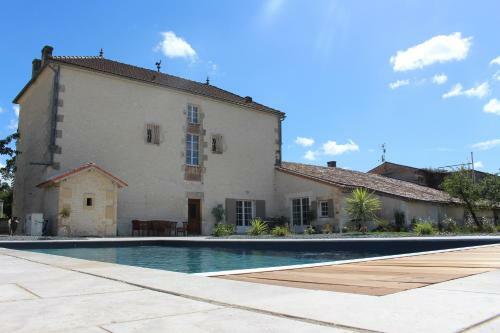 Bed & Breakfast Logis De L'arceau