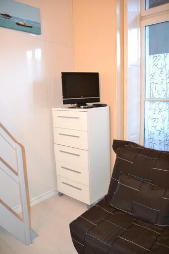 Apartamento Petit Studio Dans Immeuble De Caract�re
