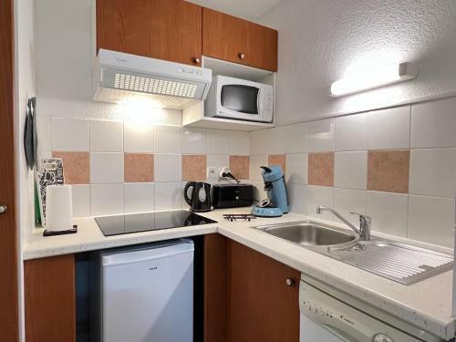 Apartamento T2 + Alc�ve. Balcon. Parking Couvert. Piscine �t�.