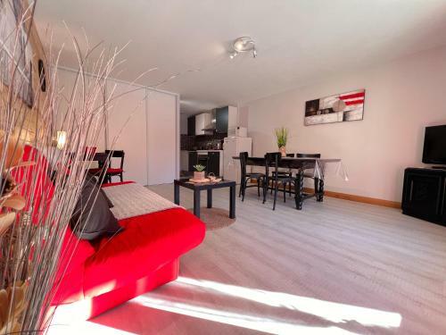 Apartamento T2 Ensoleill�. Terrasse Et Vaste Jardin Commun