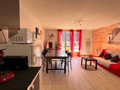 Apartamento T2 Ensoleill�. Terrasse Et Vaste Jardin Commun
