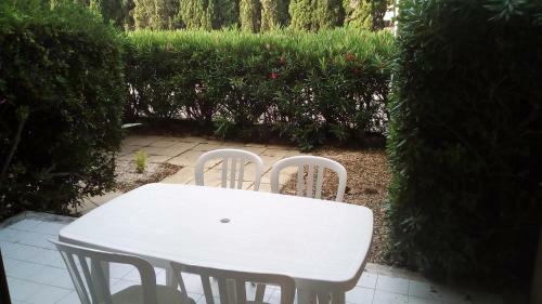 Apartamento Studio de 27 M� + 70 M� de Jardin � 100 M Des Plages