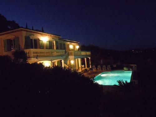 Apartamentos La Bastide Fleurie