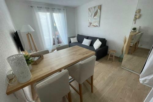 Apartamento Apt With Balcony-view And Private Swimming Pool