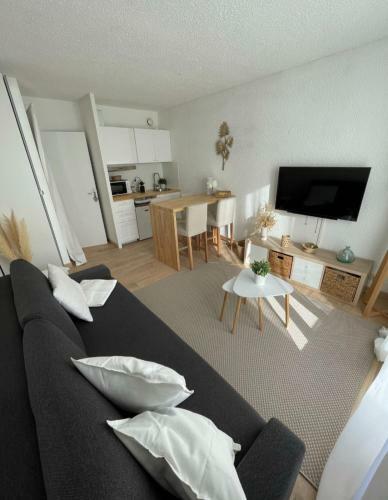 Apartamento Apt With Balcony-view And Private Swimming Pool