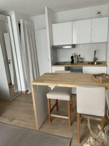 Apartamento Apt With Balcony-view And Private Swimming Pool