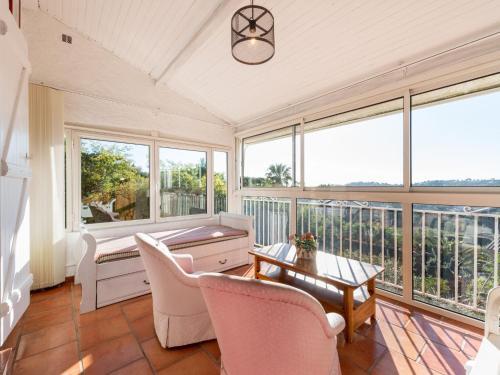 Holiday Home Castel Haussmann-3