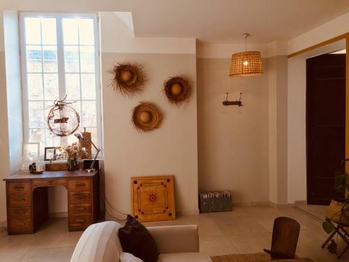 Hostal Ferme St Pierre Suite Avec Chambre Et Salon Priv�