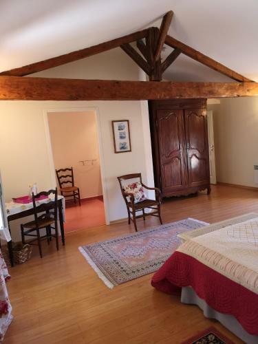 Cot� Marais - Gite Familial