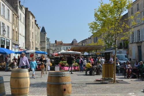 Cot� Marais