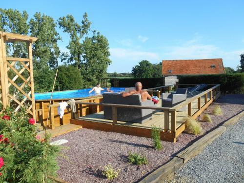 Rural Spacious Bungalow With Pool