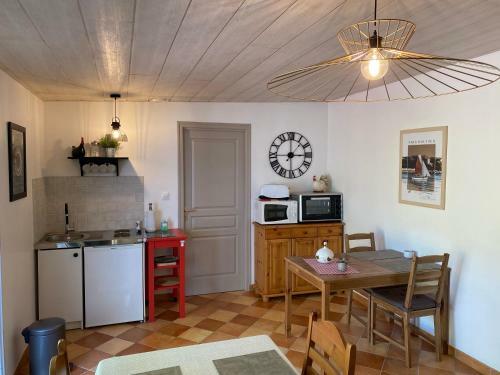 Hostal Le Clos Des Ch�nes