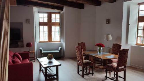 Salardine Apartments - Duplex With Modern Touch