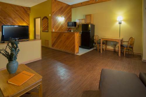 Hotel Timbers Lodge - Pigeon Forge