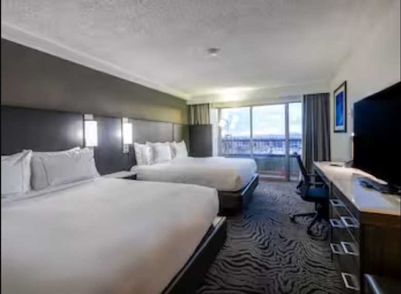 Clarion Hotel & Conference Centre