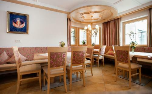 Hostal Ferienschl�ssl Harmonie
