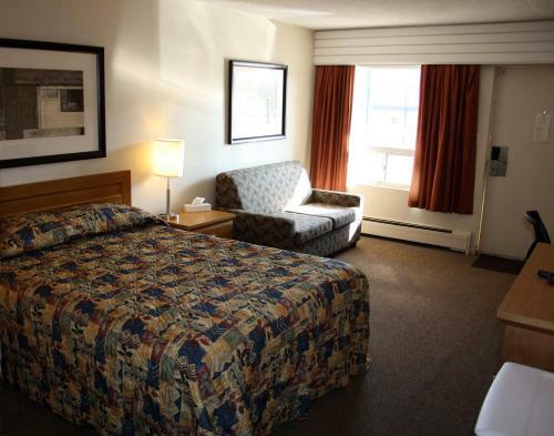Best Canadian Motor Inns - Peace River
