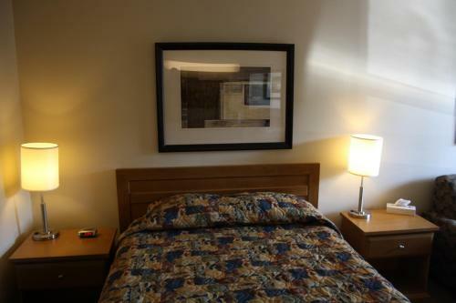 Best Canadian Motor Inns - Peace River