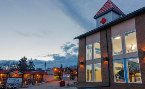 Best Canadian Motor Inns - Peace River