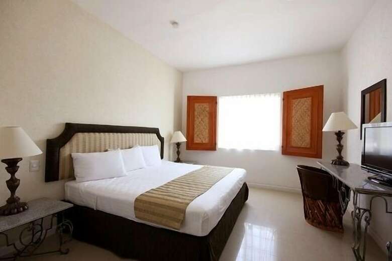 Hotel Zar Colima