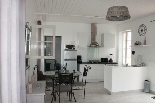 Charmante Maison Charentaise "bonheur" * 4 Pers