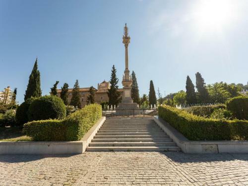 Attractive Apartment In Granada Near The Centre