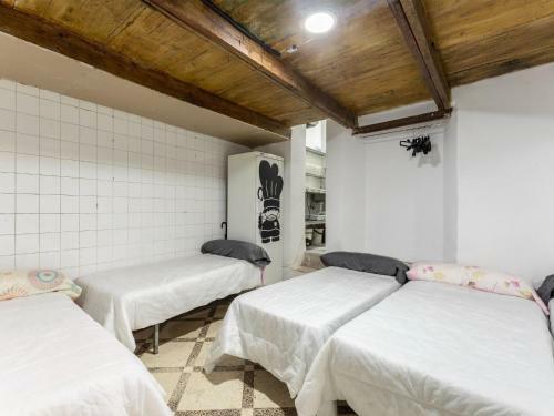 Spacious Apartment In Granada Near The Centre