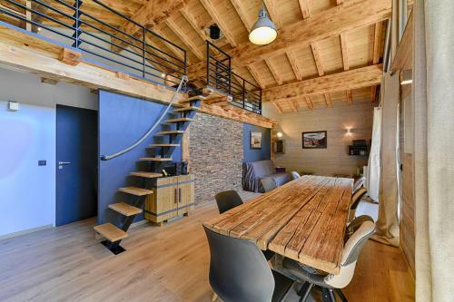 Chalet Le Petit Nicolas, Jacuzzi, Vue Mont Blanc