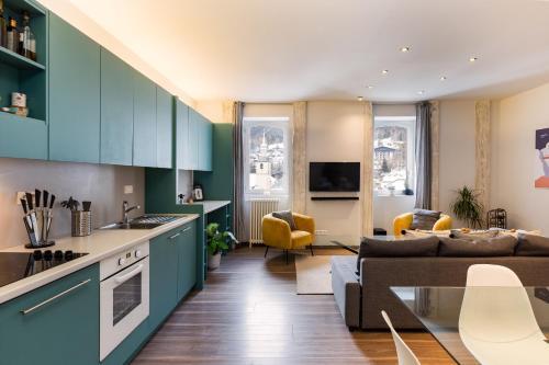 Modern Hypercenter 3br Apartment + View 180�