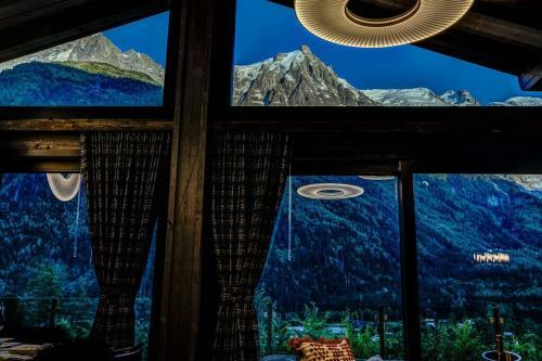 Chalet Rock And Roll