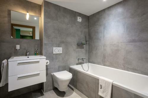 La Cordee 703 Apartment