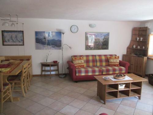 Apartamento Monozuino