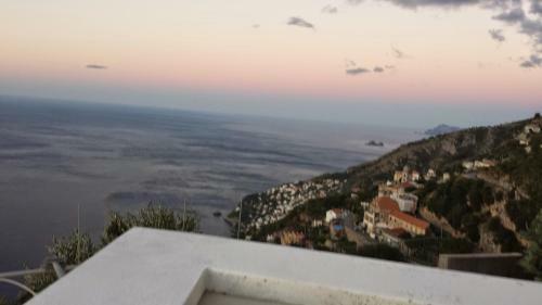 Furore Panoramic Apartment