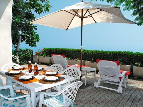 Villa Ancient Manor House Finely Restored