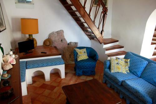 Villa Ancient Manor House Finely Restored
