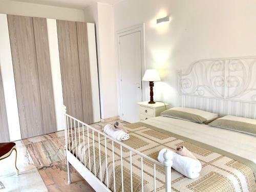Le Rose Suite Apartments