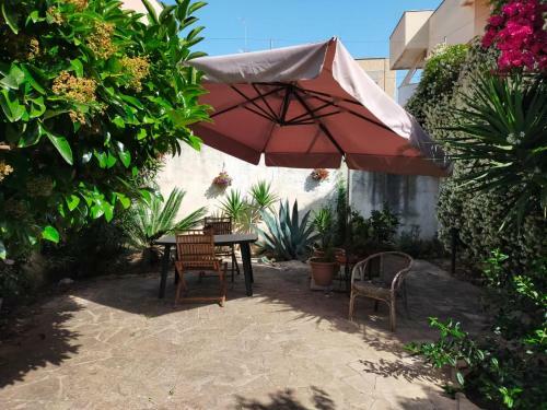 Apartamento Palazzo Taddeo Appartamento Con Giardino