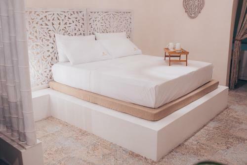 Amira 1899 Luxury Suite