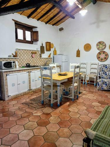 Casa Zola.