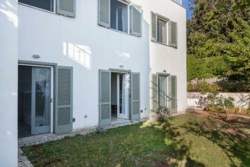 Apartamento Villa With Seaview And Pool